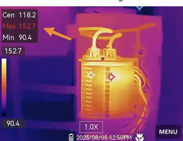 Imagen térmica de un breaker recalentado